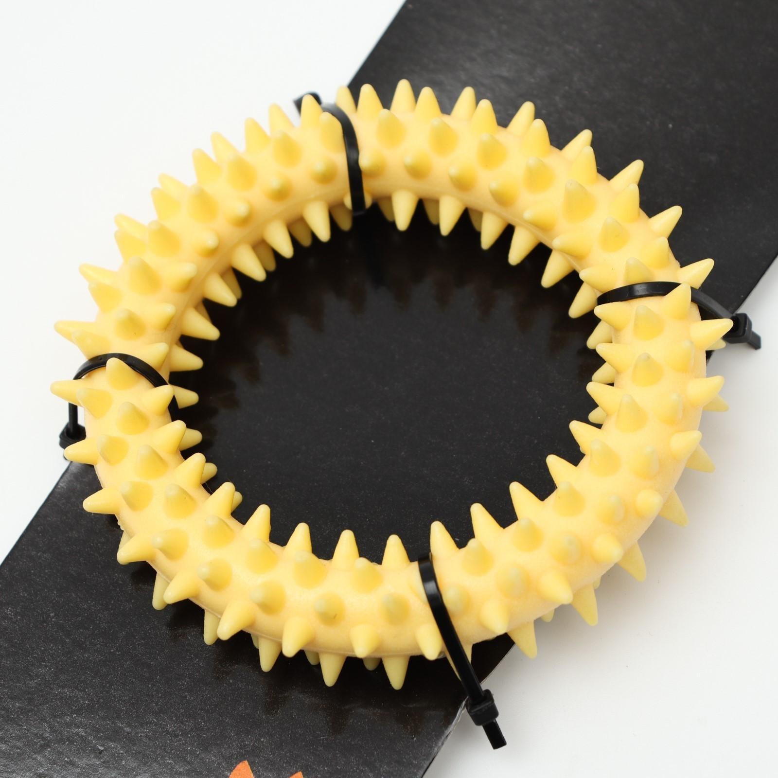 Игрушка плавающая для собак 