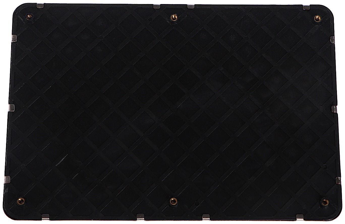 Накладка-подпятник для автоковрика, 24×16, металлическая с креплением