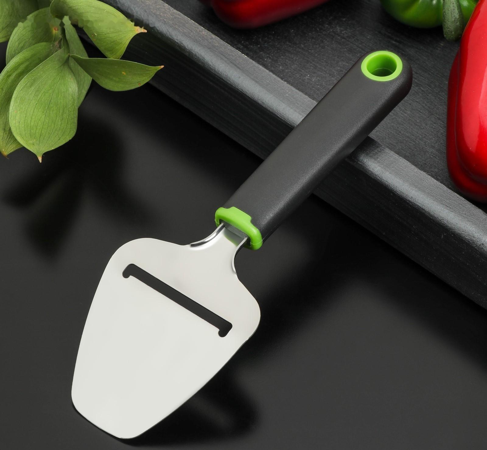 Нож для сыра Доляна Lime, 22×7,5 см, цвет чёрно-зелёный