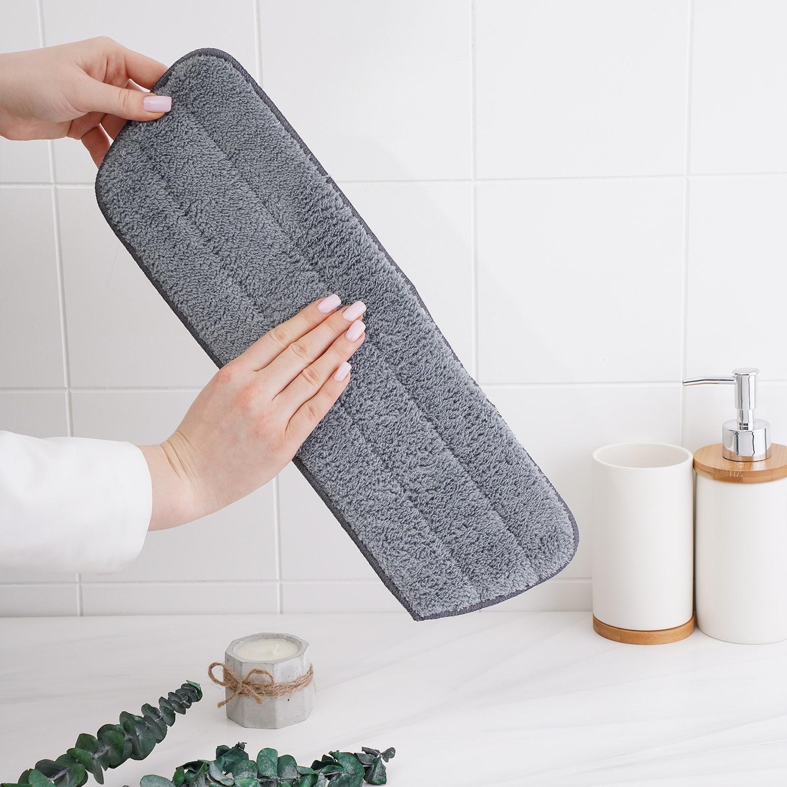 Насадка для швабры с распылителем Доляна, 40×13 см, микрофибра, цвет серый