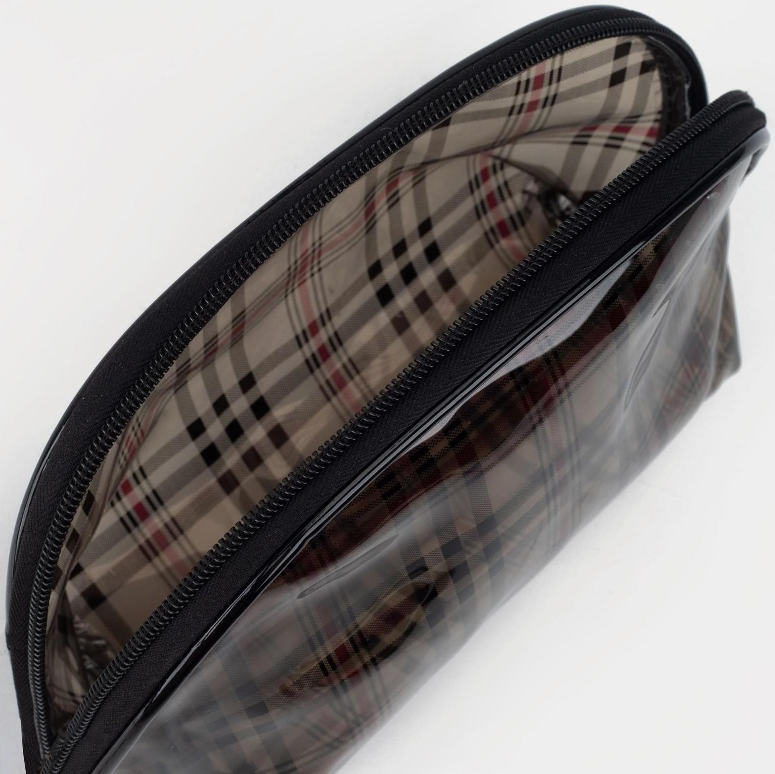 Косметичка на молнии, цвет чёрный