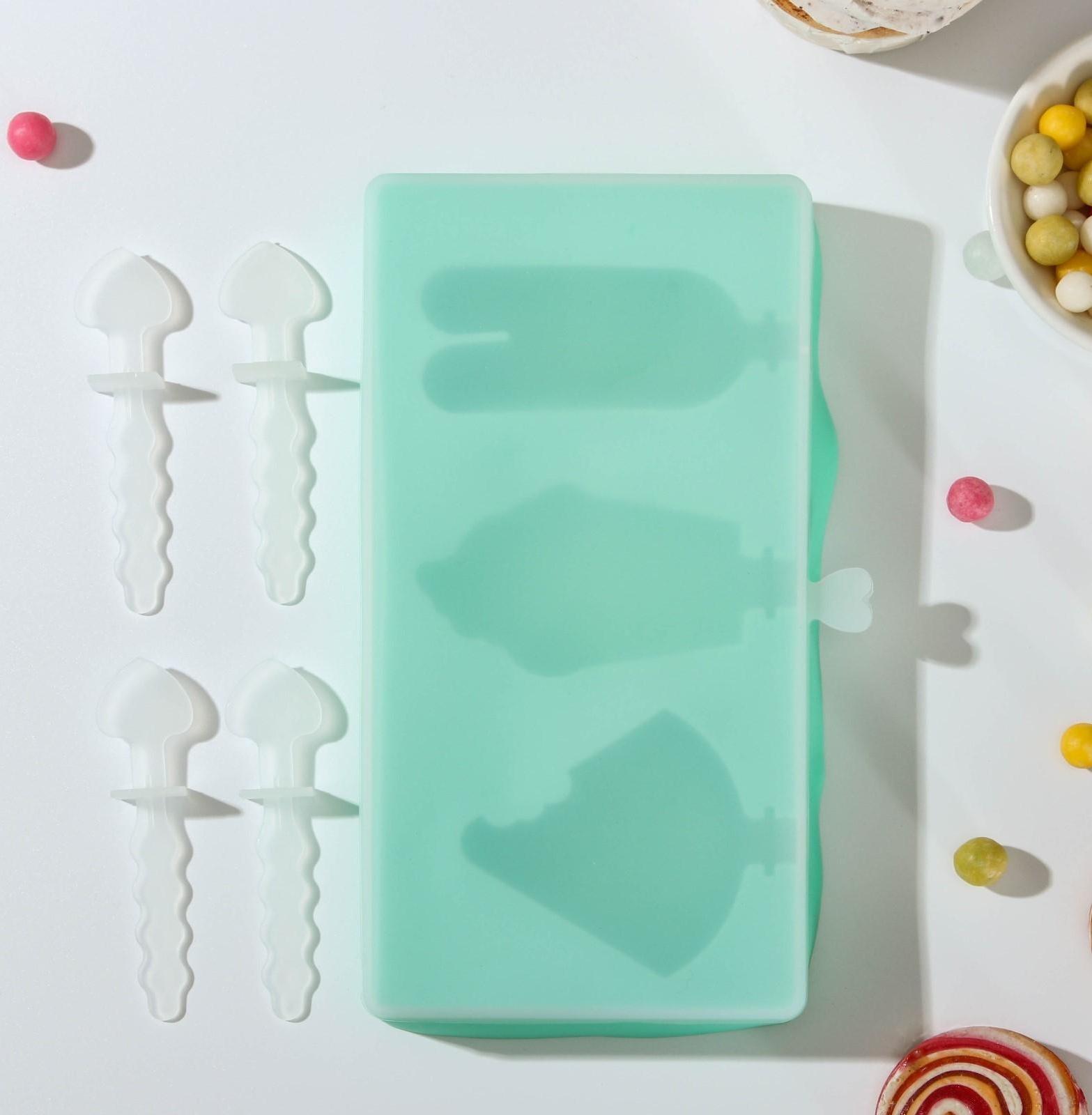 Форма для мороженого «Сладость», 3 ячейки, 18,5×9,5×2 см, с крышкой и палочками, цвет МИКС