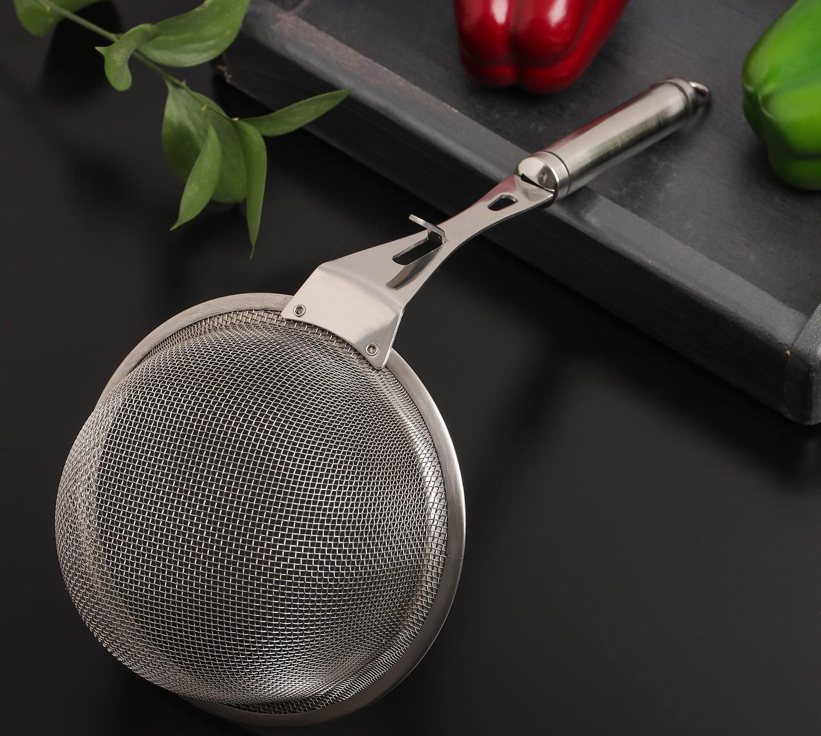 Сито-дуршлаг Magistro Arti, d=14 см, с фиксатором