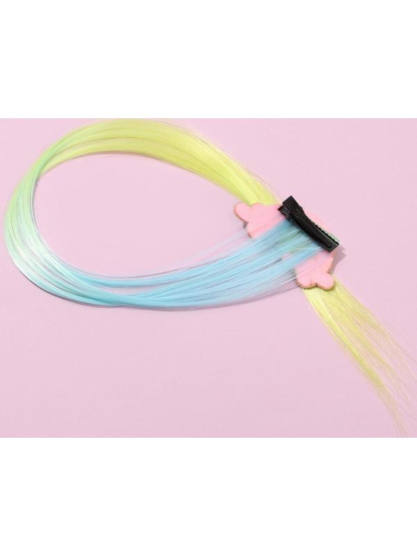 Цветная прядь для волос на заколке 