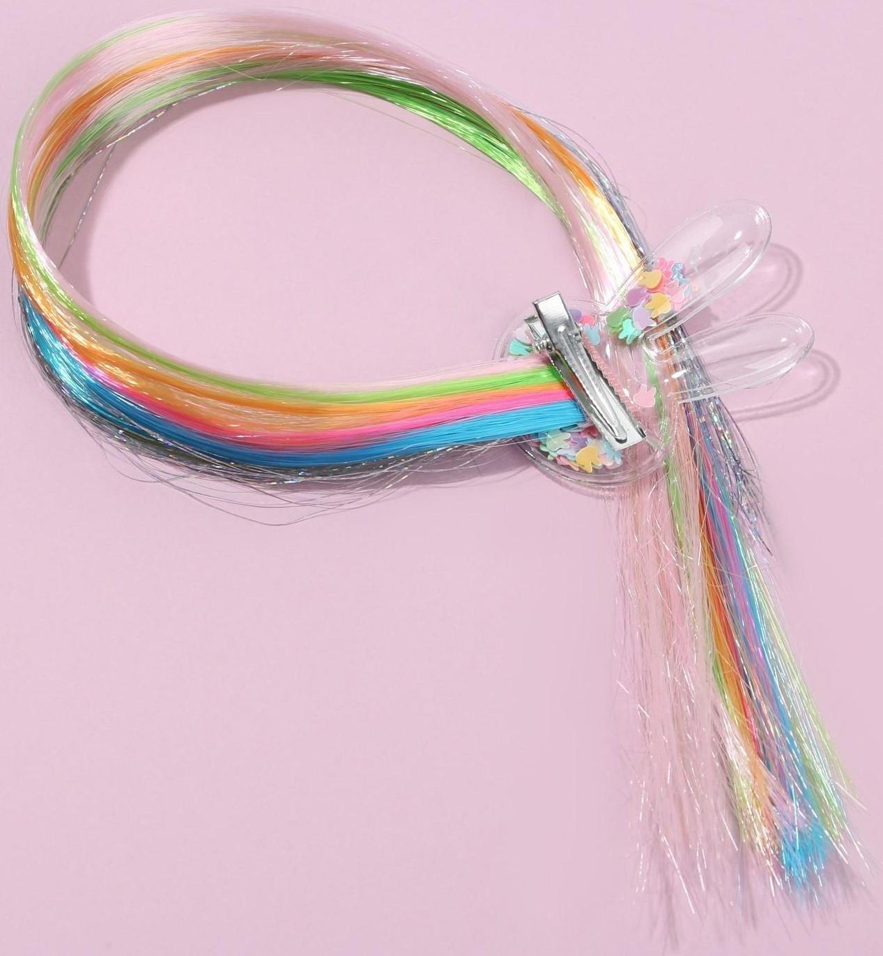 Цветная прядь для волос на заколке 