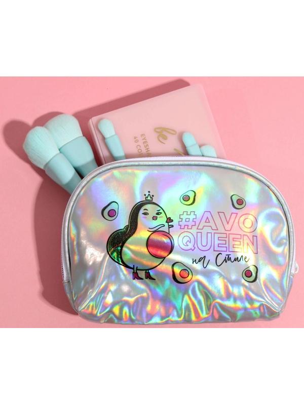 Косметичка-трапеция AVOQUEEN, голографический PVC, 20 х 13 см