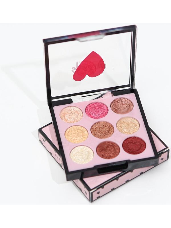 Палетка теней для век в форме сердца, 9 цветов, №1