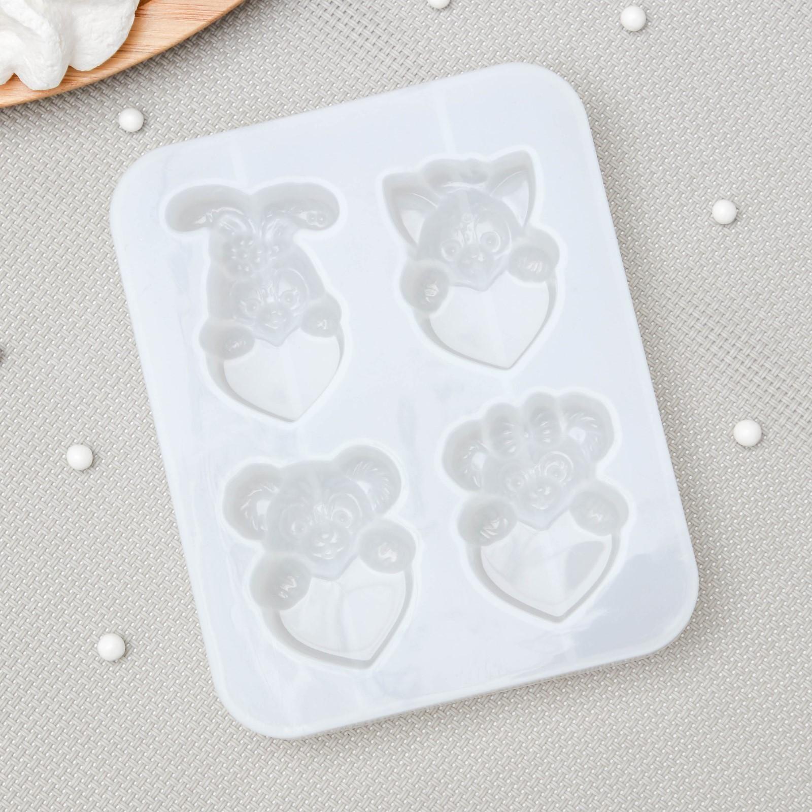 Молд «Любовь зверят», 12,5×10×2 см, ячейка 5×3,5 см