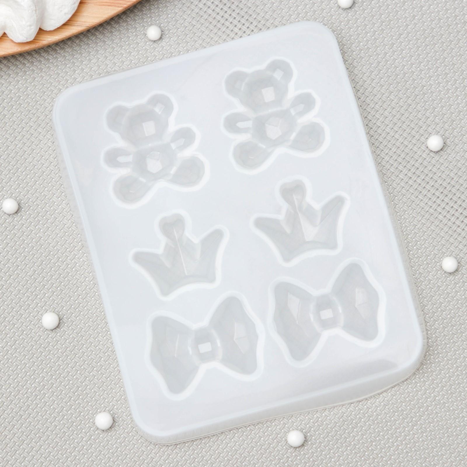 Молд «Атрибуты принцессы», 12×9,5×1 см, ячейка 3,5×3 см