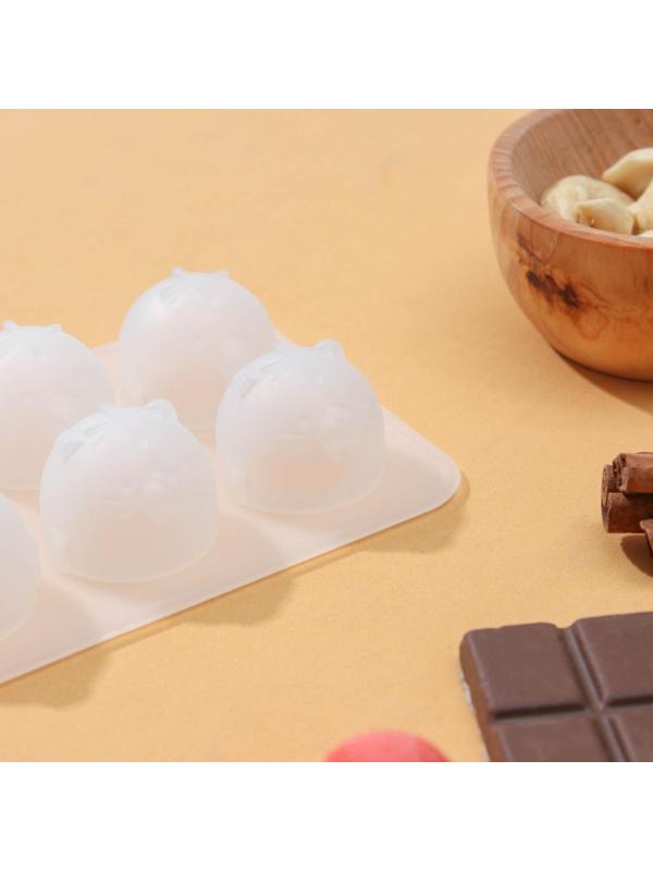 Форма для льда и кондитерских украшений «Котики», 8 ячеек, 15,5×8,5×2 см, силикон, 2,2×1,5 см, цвет прозрачный