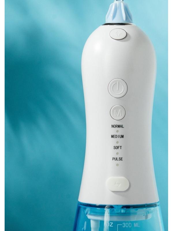 Ирригатор для полости рта Luazon LIR-03, портативный, 300 мл, 4 режима, 2 насадки, от USB