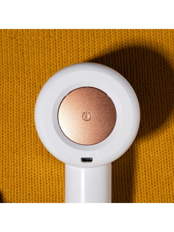 Машинка для удаления катышков LuazON LUK-08, 3 Вт, от USB, портативная, белая