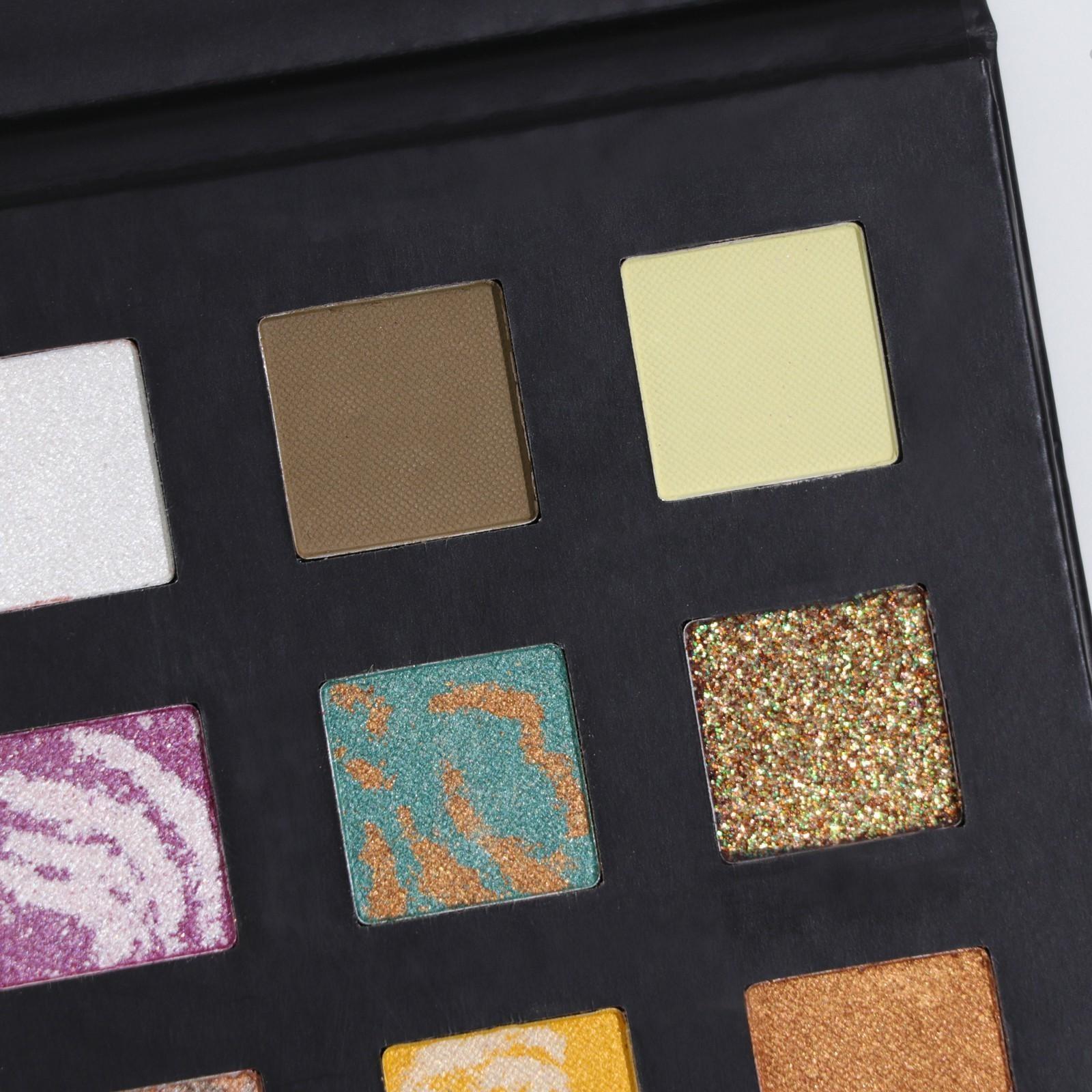 Палетка теней для век, 16 цветов