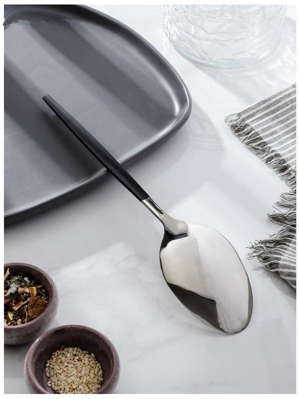 Ложка гарнирная из нержавеющей стали Magistro «Грэйс», h=27,5 см, цвет ручки чёрный, цвет головы серебряный