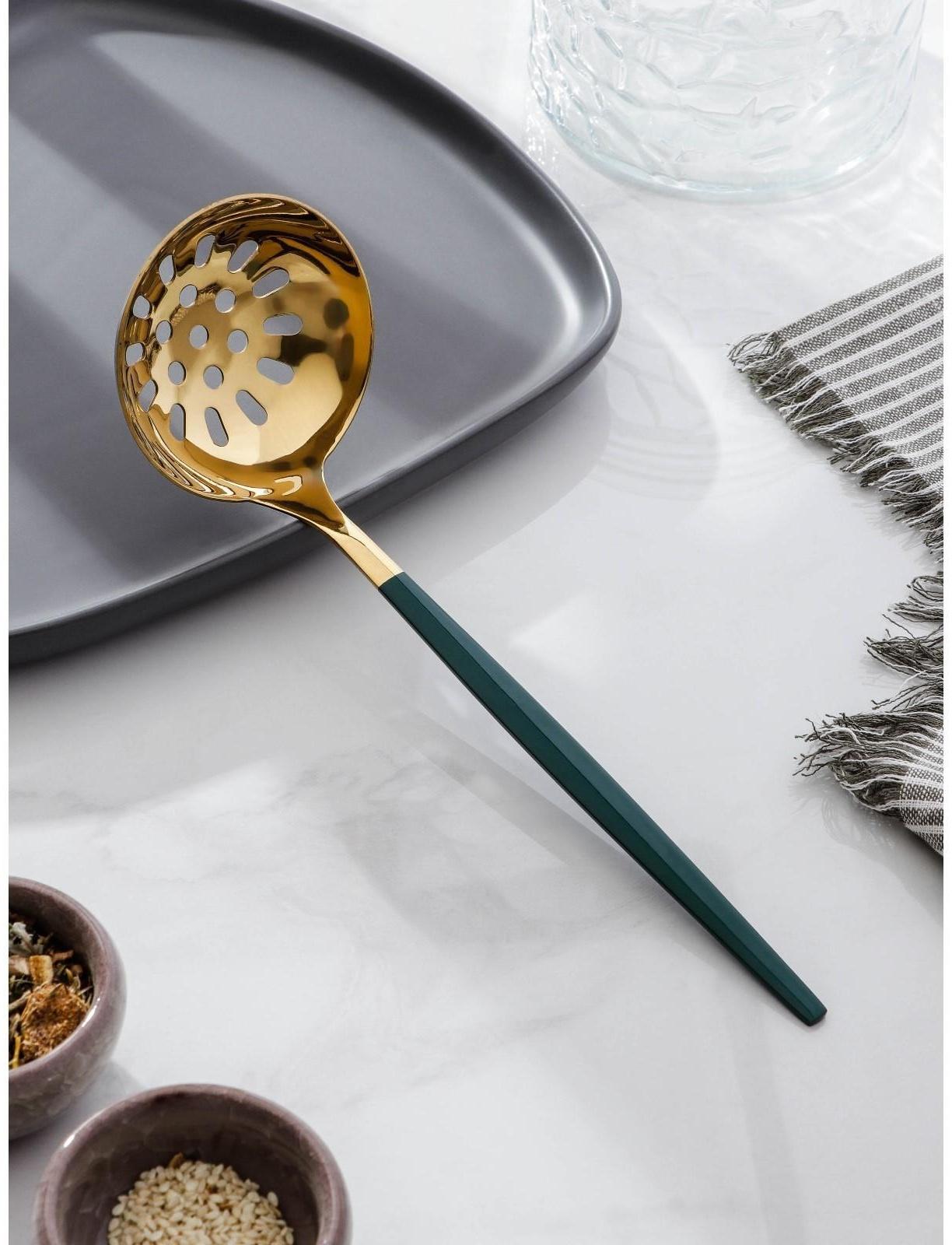 Шумовка из нержавеющей стали Magistro «Грэйс», h=24,5 см, цвет ручки зелёный, цвет головы золотой
