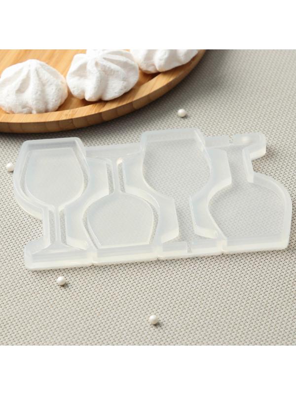 Силиконовая форма «Бокалы», 9 см, цвет прозрачный