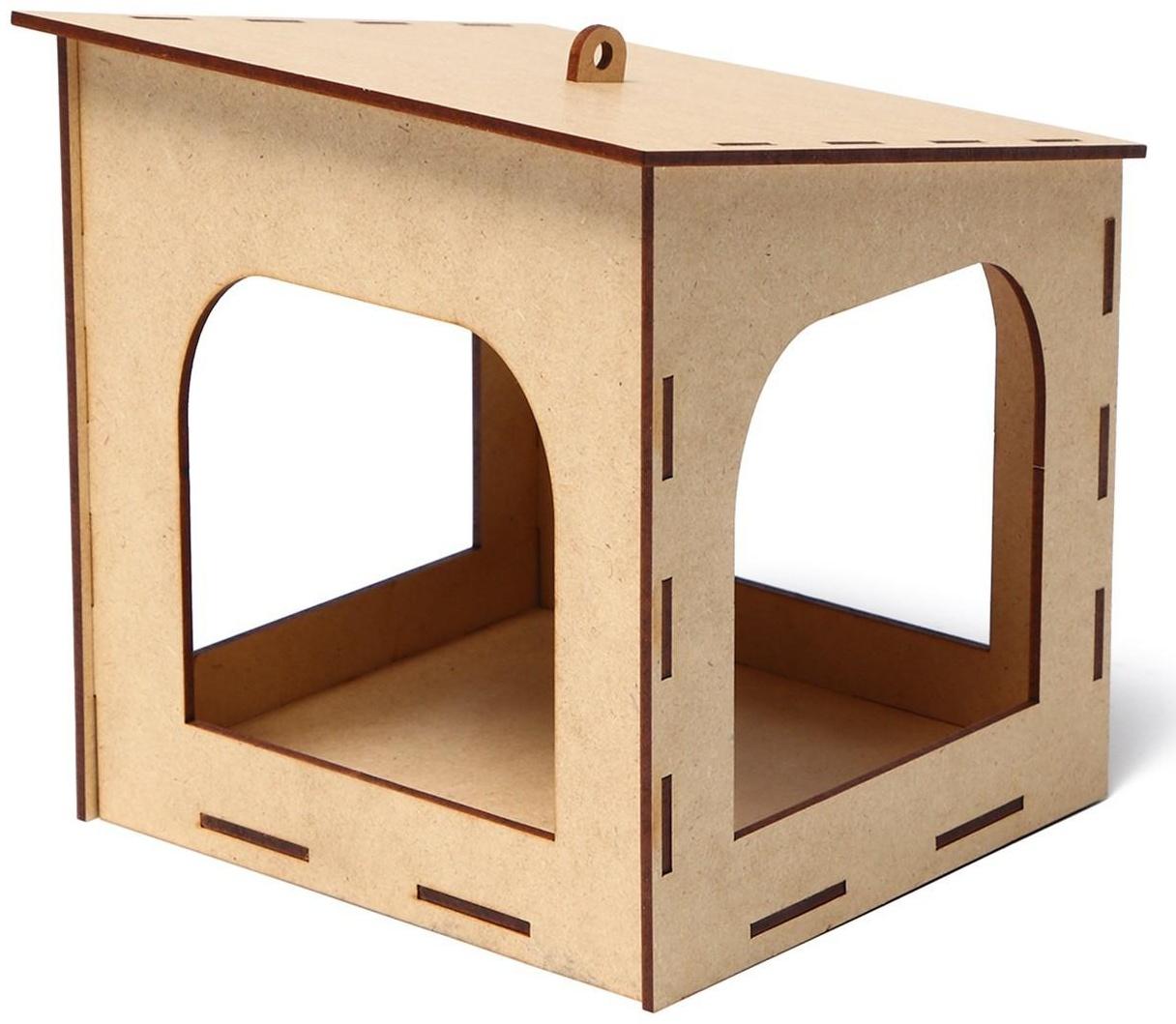 Kopмушка для птиц «Гараж», 15 × 14 × 17 см