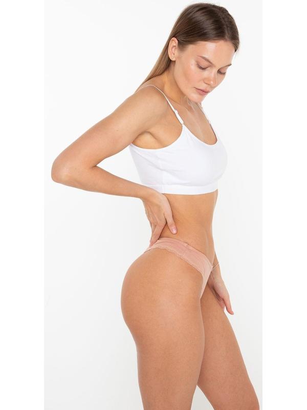 Трусы женские стринги, цвет бежевый, размер 48-50 (XL)