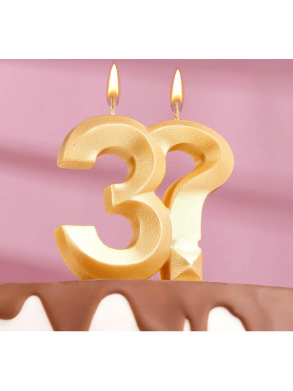 Свеча в торт 