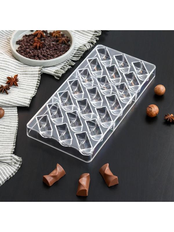 Форма для шоколада и конфет KONFINETTA «Плетёный батон», 27,5×17,5×2,5 см, 21 ячейка, ячейка 3,5×1,5×1,5 см