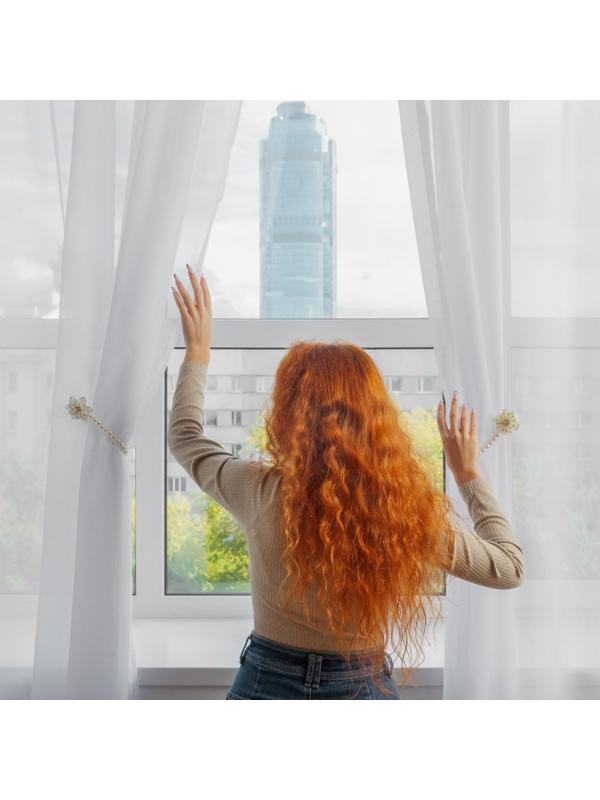 Подхват для штор «Цветок», d = 6 см, цвет серебряный/белый