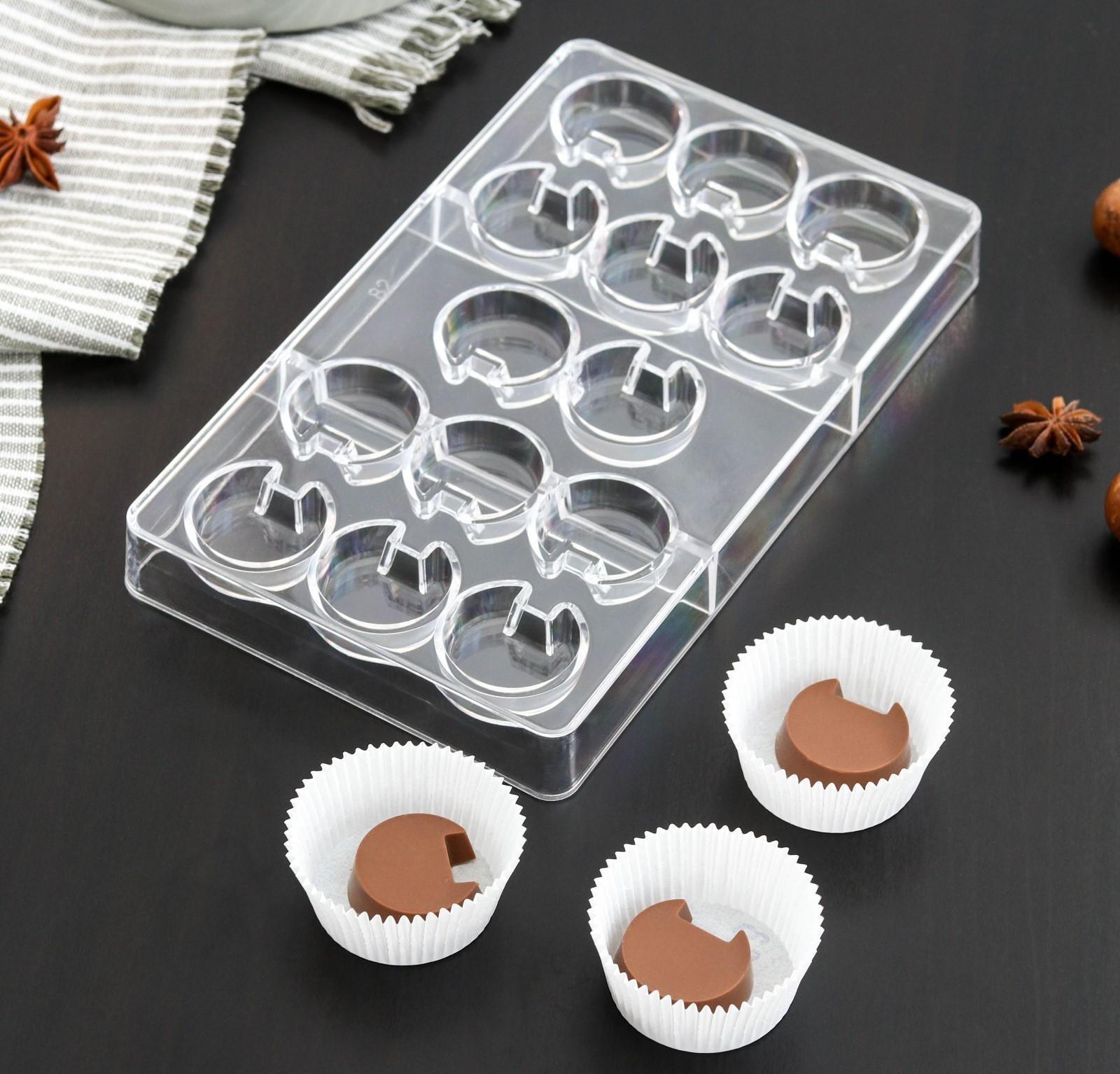 Форма для шоколада и конфет «Астрал», 14 ячеек, 20×12×2,5 см, ячейка d=3 см