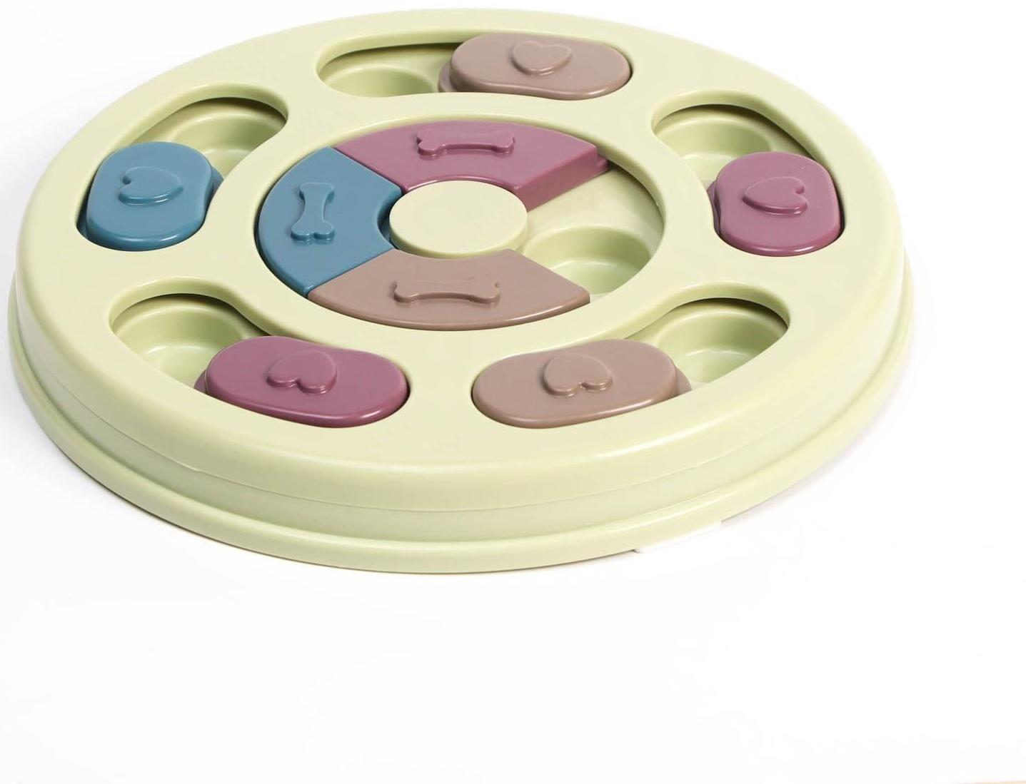 Игрушка интеллектуальная для лакомств, 24 х 3 см, зелёная