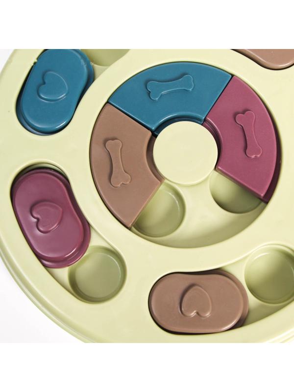 Игрушка интеллектуальная для лакомств, 24 х 3 см, зелёная