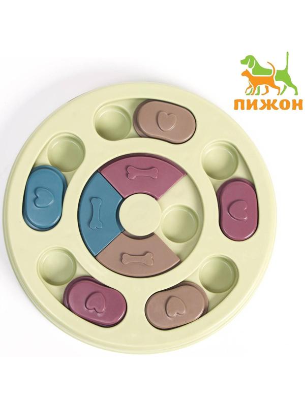 Игрушка интеллектуальная для лакомств, 24 х 3 см, зелёная