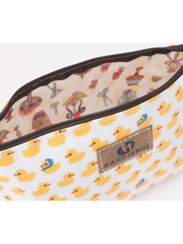 Косметичка на молнии, цвет белый