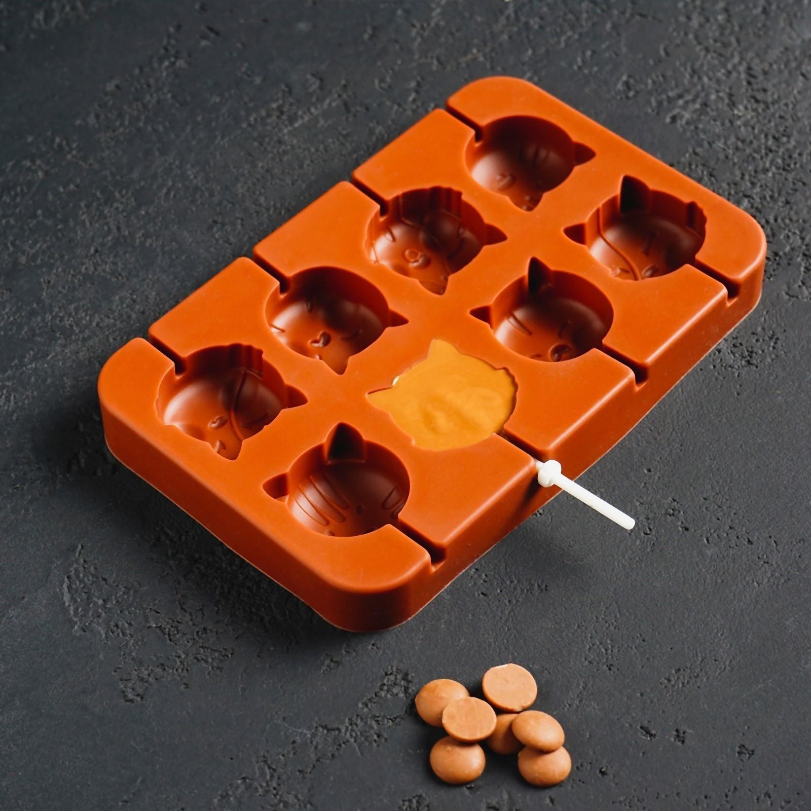 Форма для леденцов «Котики», 8 ячеек, 16,5×11×1,7 см, с палочками, 8 шт, цвет шоколадный