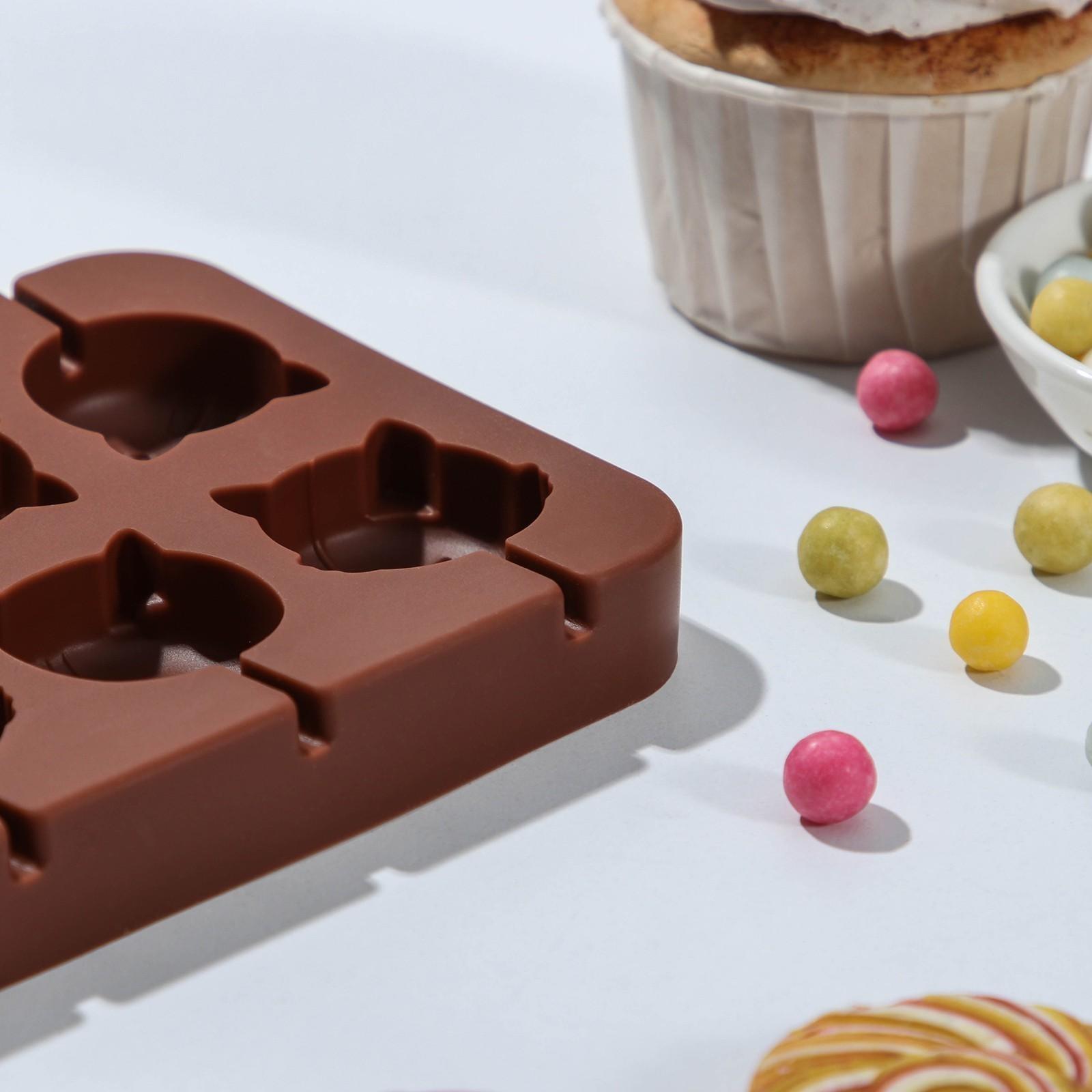 Форма для леденцов «Котики», 8 ячеек, 16,5×11×1,7 см, с палочками, 8 шт, цвет шоколадный