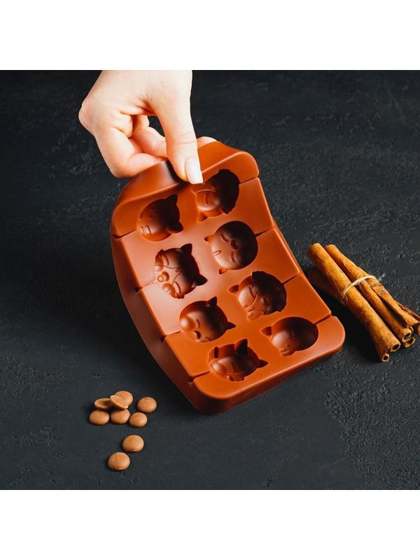 Форма для леденцов «Котики», 8 ячеек, 16,5×11×1,7 см, с палочками, 8 шт, цвет шоколадный