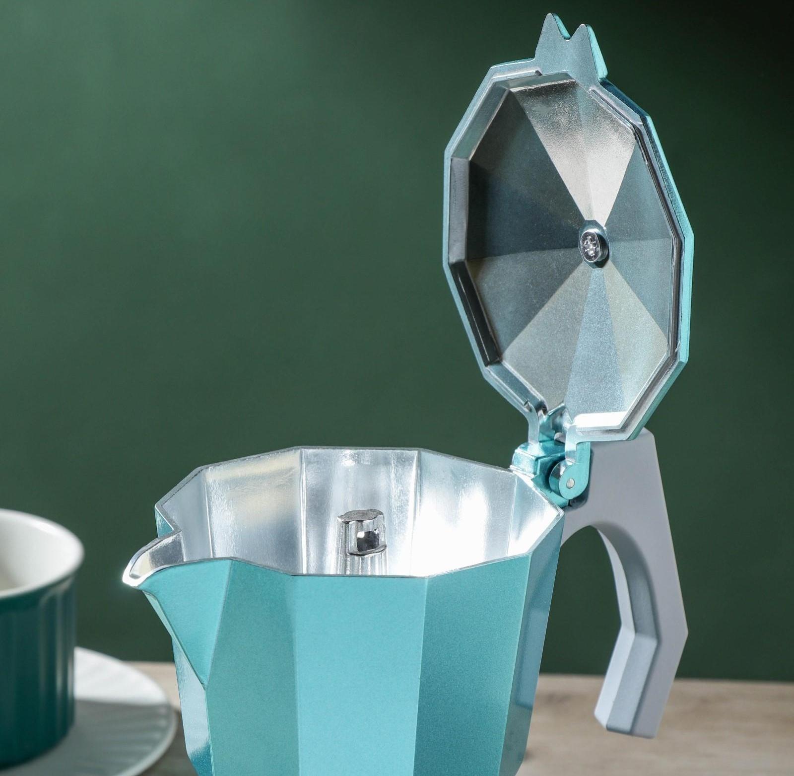 Кофеварка гейзерная Magistro Azure, на 6 чашек, 300 мл