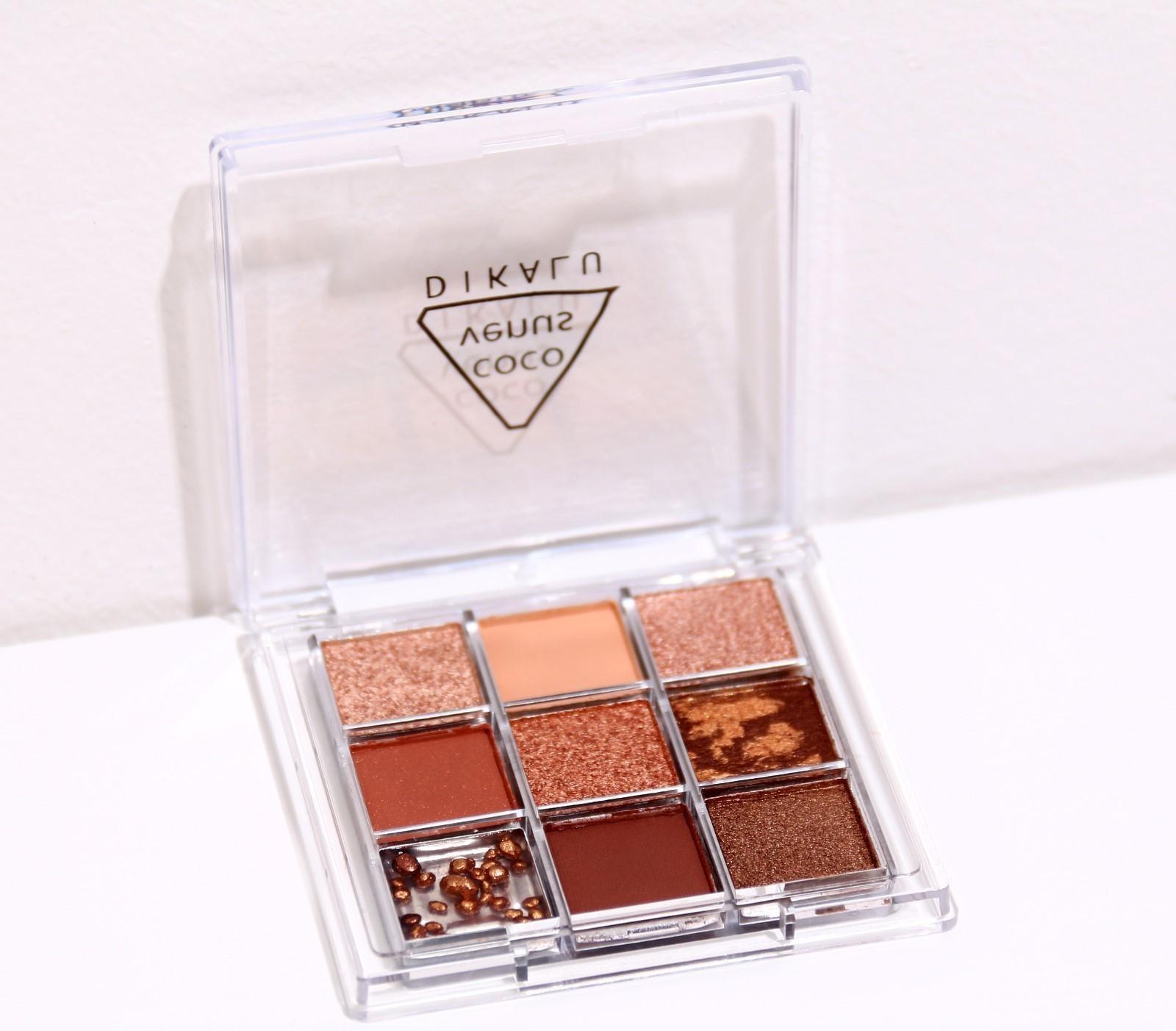 Набор теней для век c глиттером 9 цветов