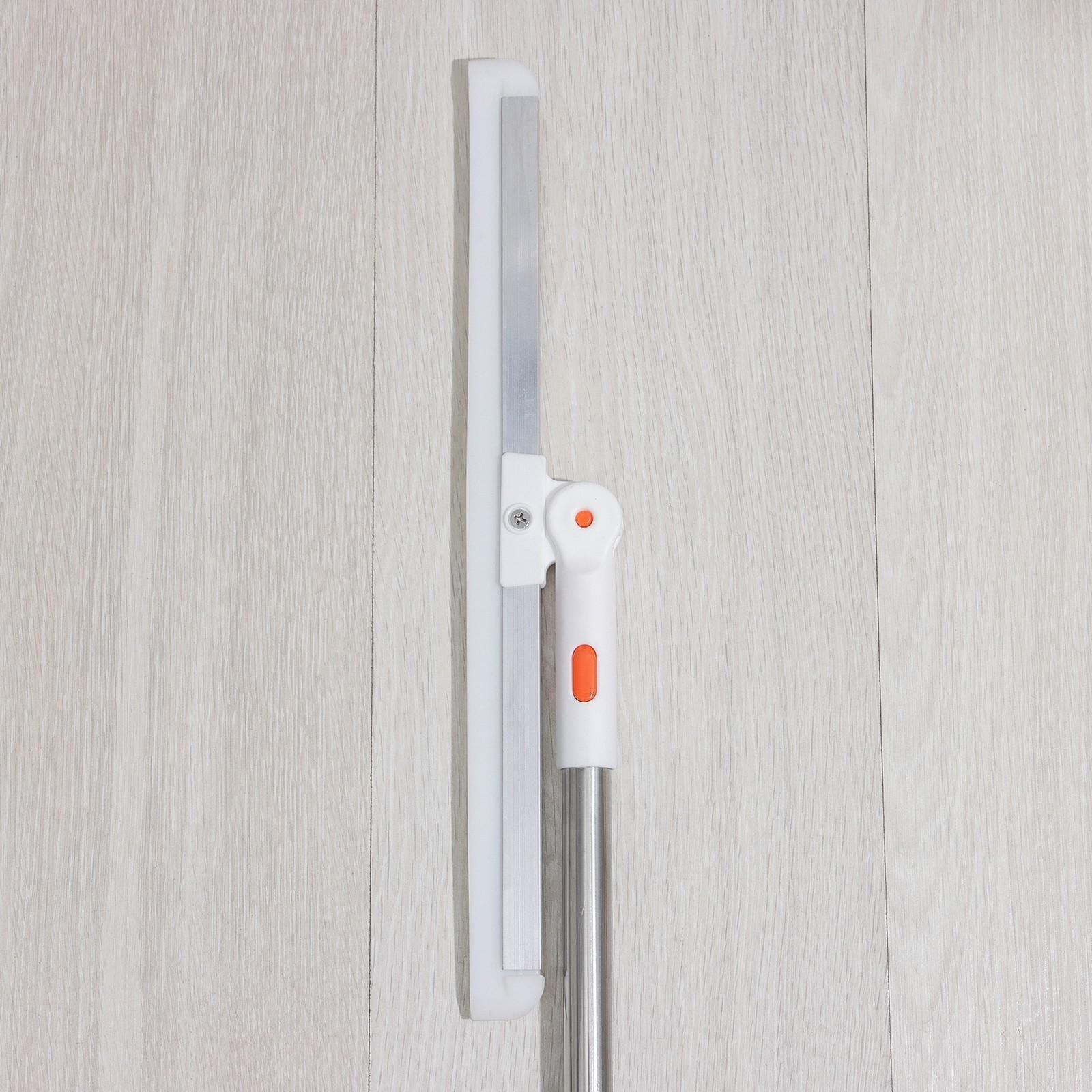 Водосгон для пола Доляна, силиконовый поворотный сгон 37 см, черенок из нержавеющей стали 74-124 см