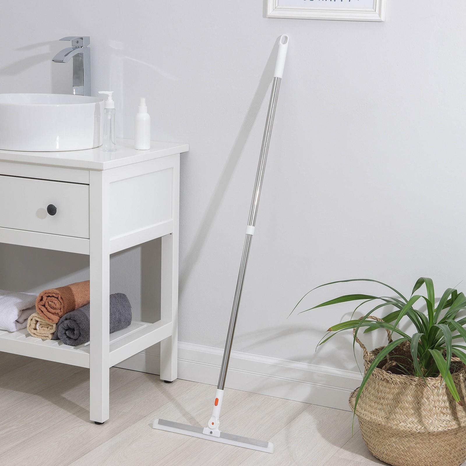 Водосгон для пола Доляна, силиконовый поворотный сгон 37 см, черенок из нержавеющей стали 74-124 см