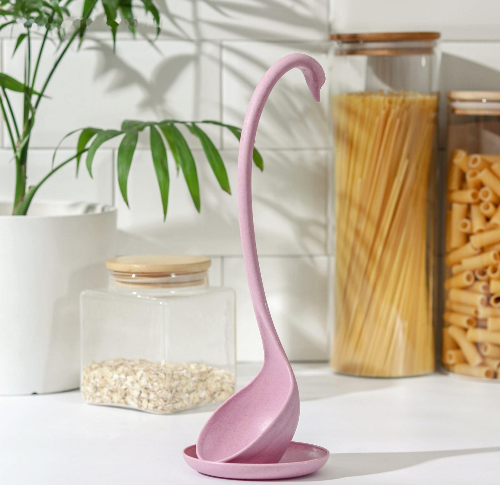 Половник на подставке «Лебедь», 28,5×7,5 см, цвет МИКС