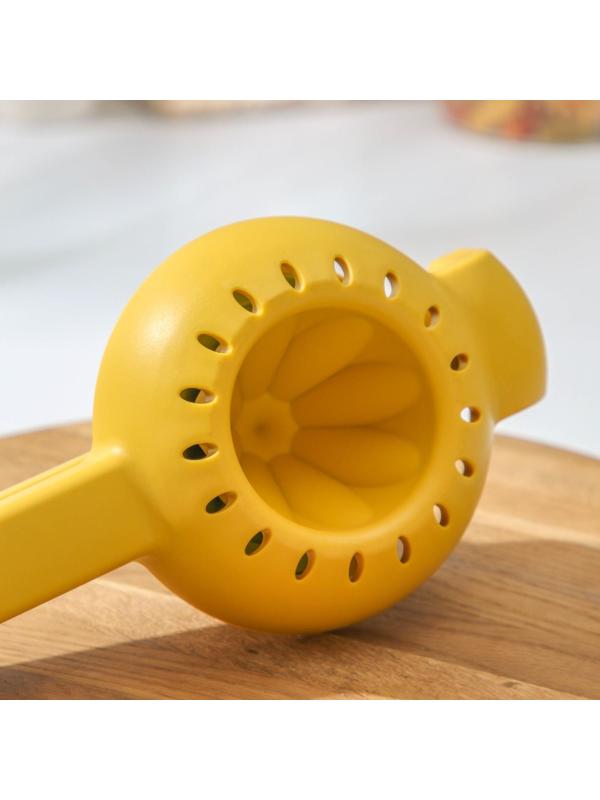 Соковыжималка ручная Juicer, цвет жёлто-зелёный