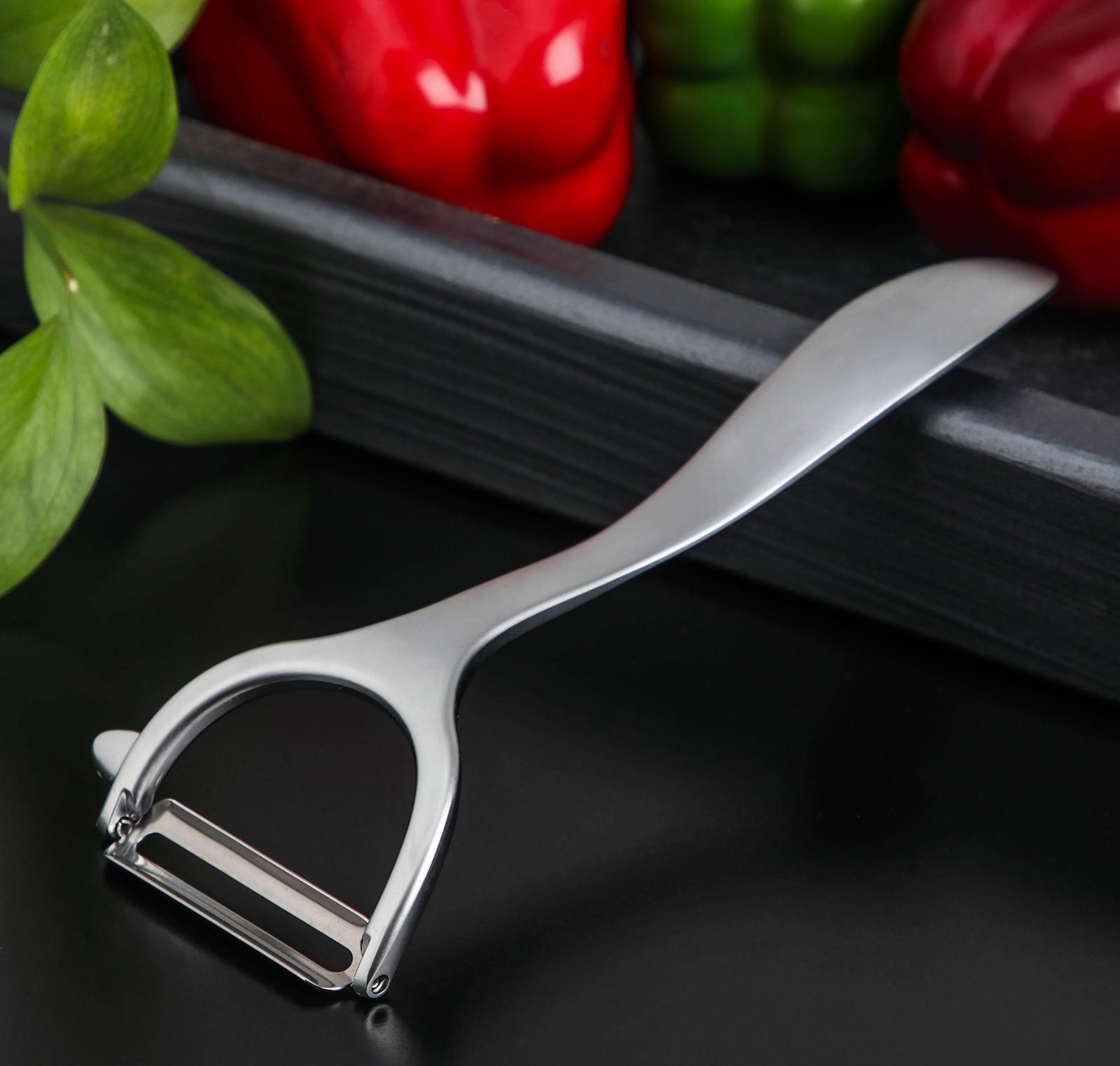 Овощечистка горизонтальная Magistro Volt, нержавеющая сталь, цвет хромированный