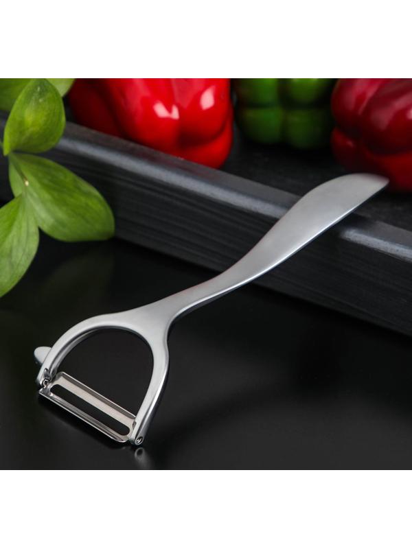 Овощечистка горизонтальная Magistro Volt, нержавеющая сталь, цвет хромированный