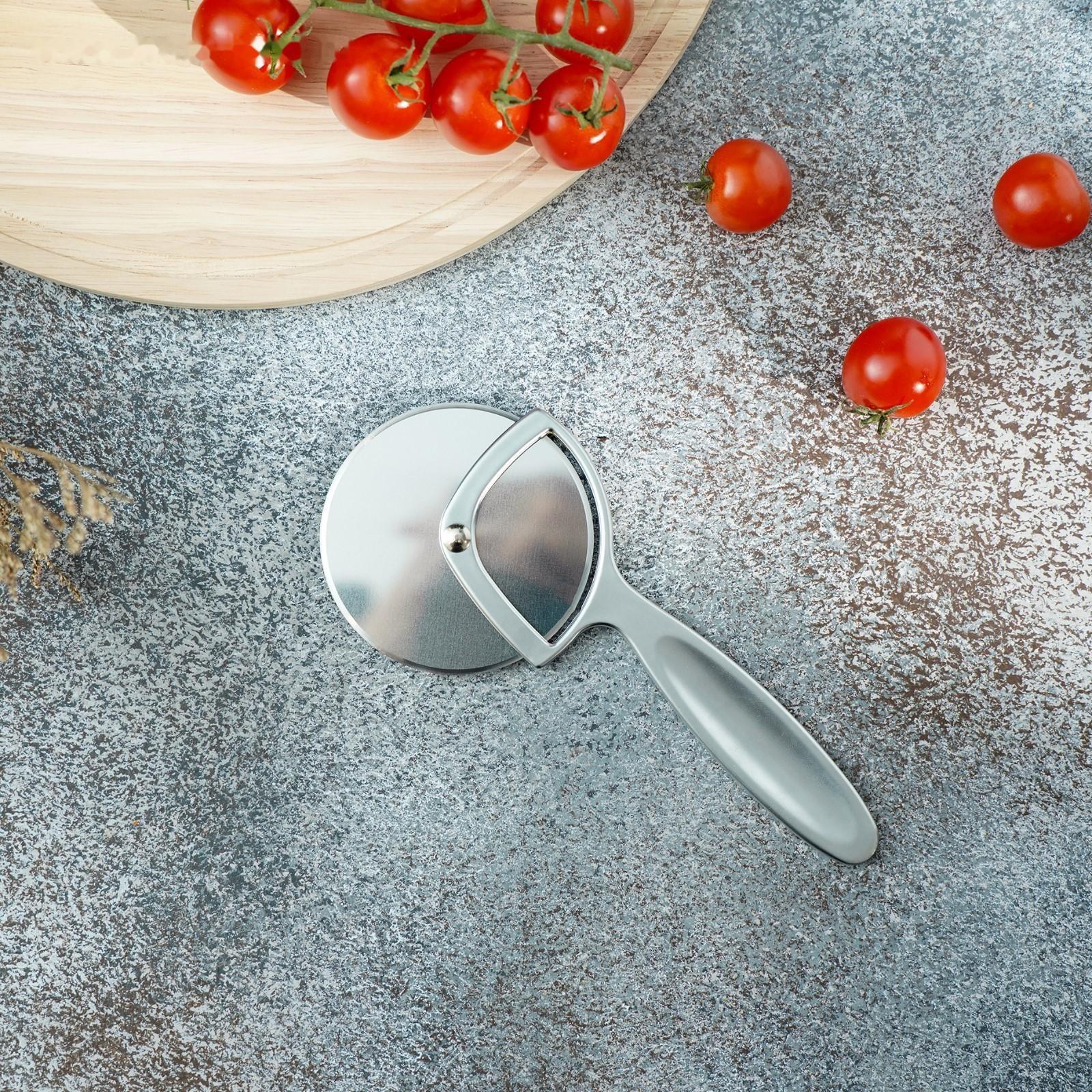 Нож для пиццы и теста Magistro Volt, нержавеющая сталь, цвет серебристый, хромированный