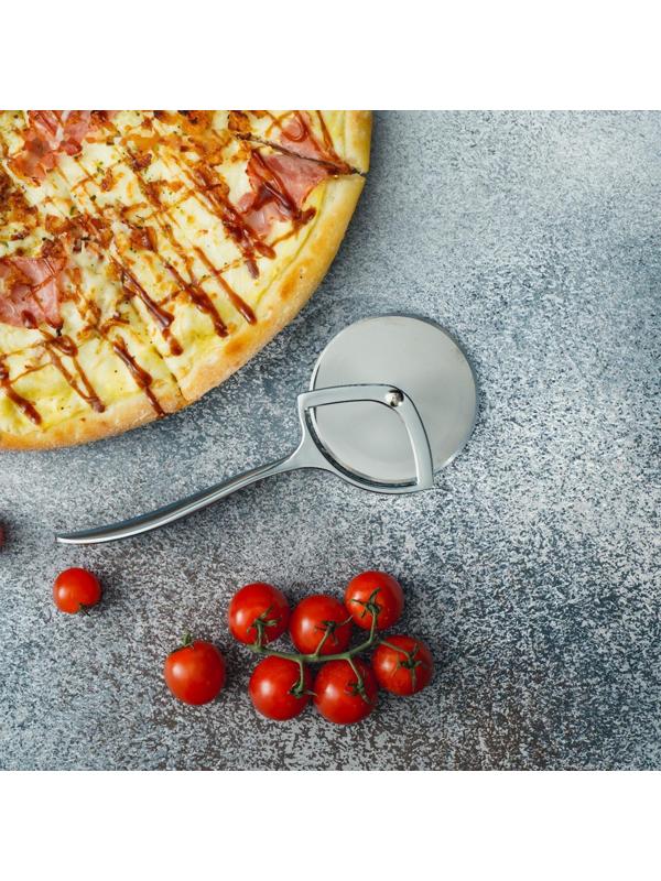 Нож для пиццы и теста Magistro Volt, нержавеющая сталь, цвет серебристый, хромированный
