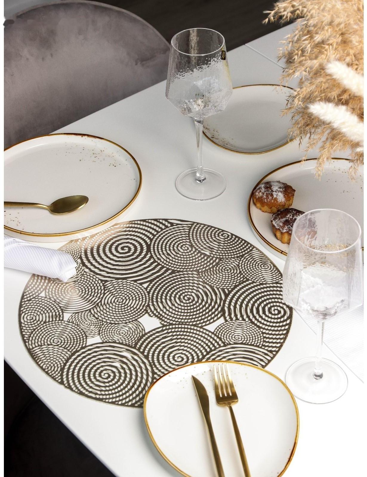 Салфетка сервировочная на стол «Гипноз», d=38 см, цвет золото