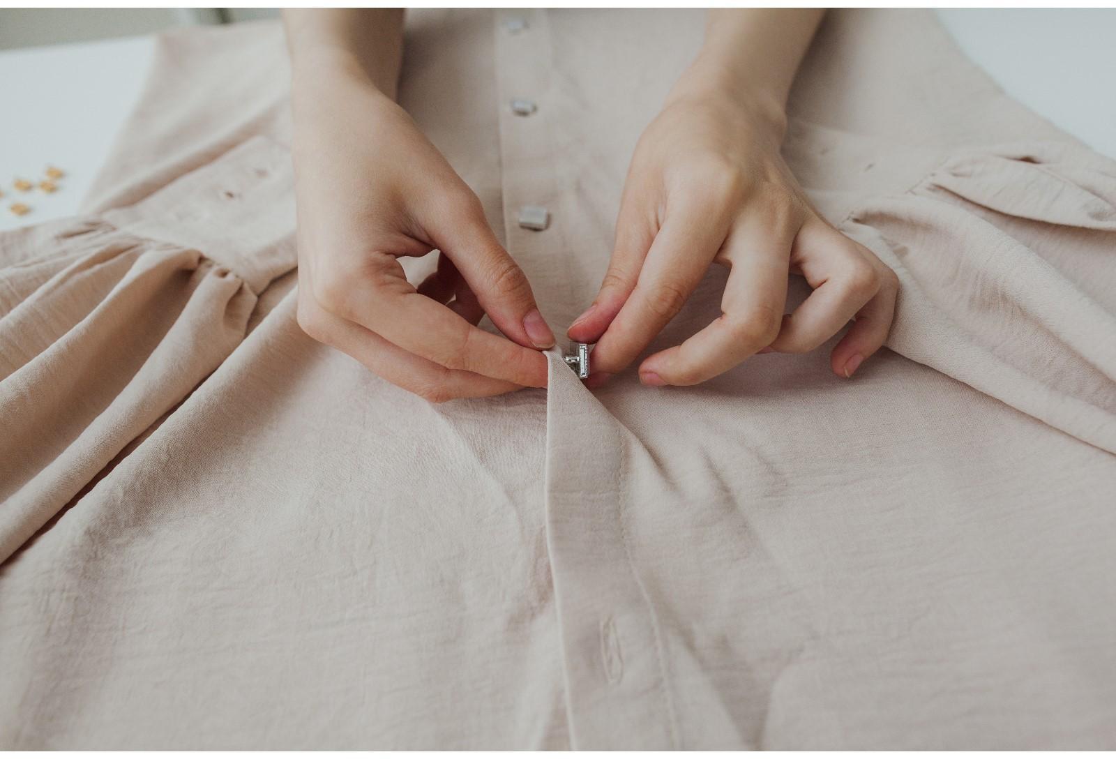 Набор пластиковых пуговиц на ножке, 13 × 13 мм, 10 шт, цвет серебряный