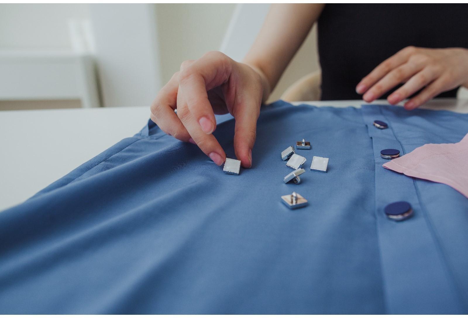 Набор пластиковых пуговиц на ножке, 13 × 13 мм, 10 шт, цвет серебряный