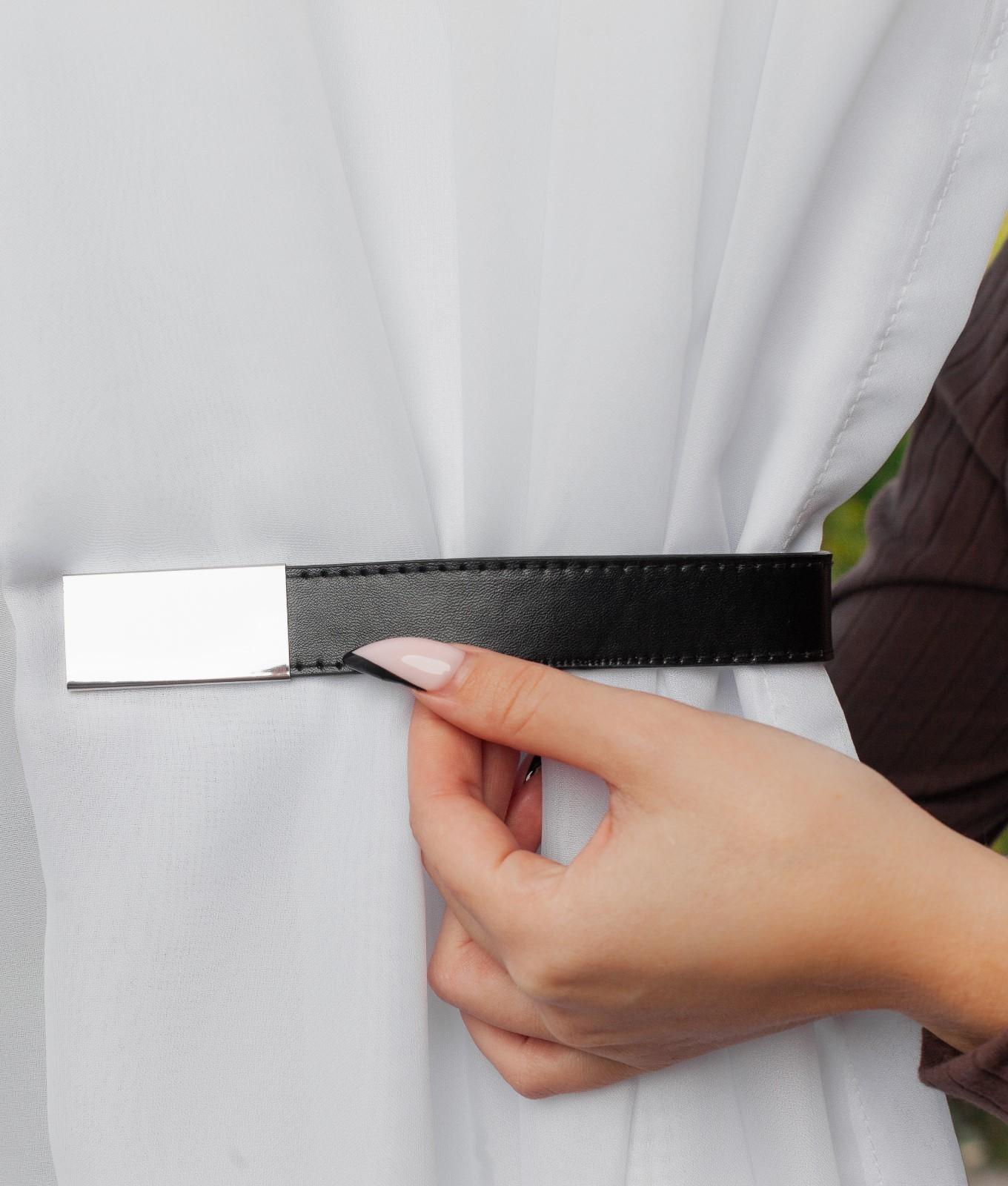 Подхват для штор из кожзаменителя, 35 × 2,5 см, цвет чёрный