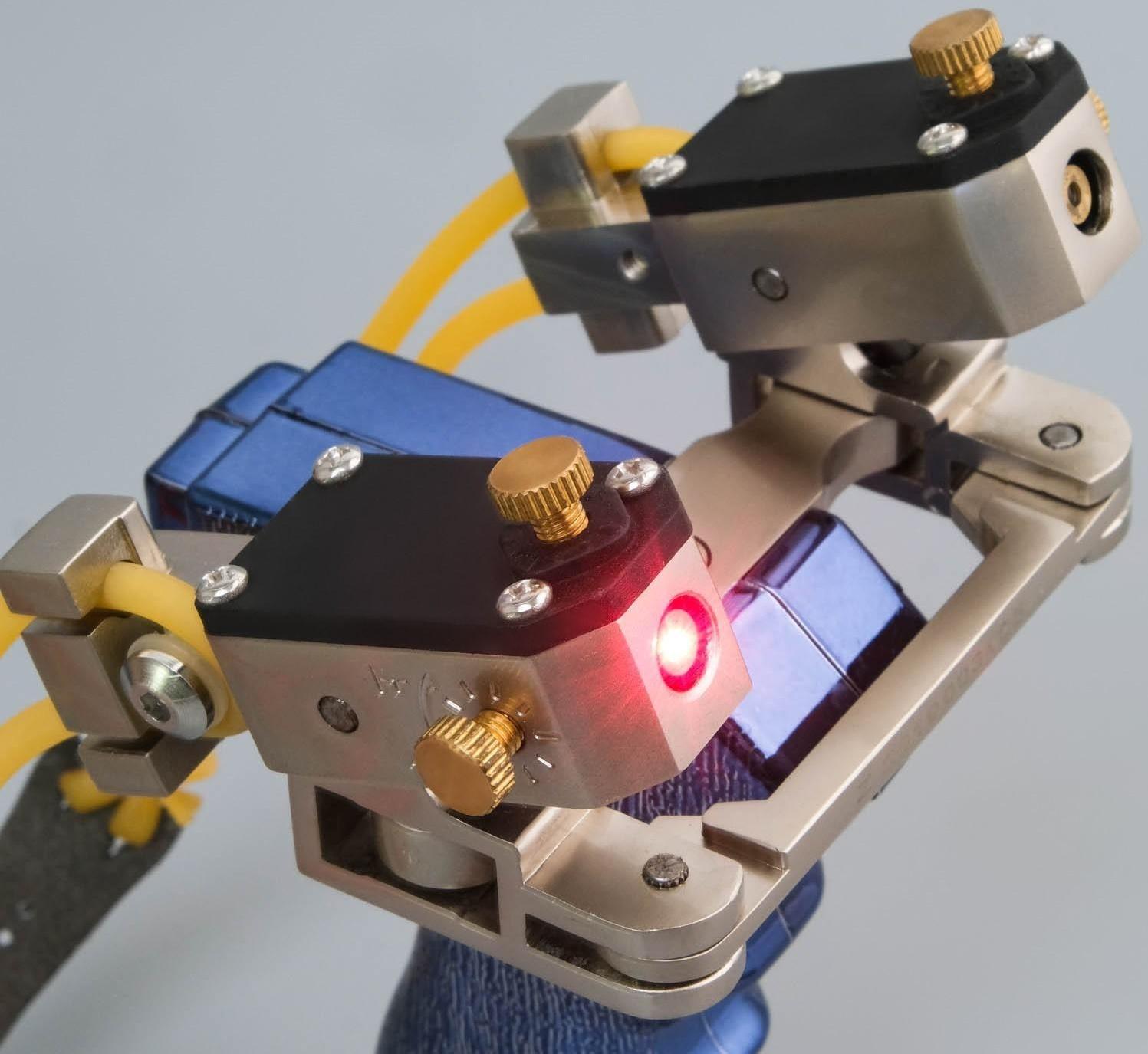 Рогатка металлическая, 3 жгута,  лазерным целеуказателем+ заряд.устр-о