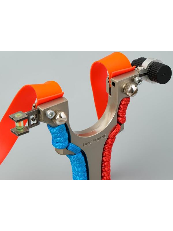 Рогатка металлическая с лазерным целеуказателем