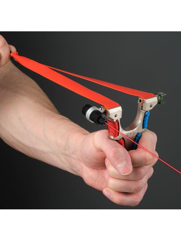 Рогатка металлическая с лазерным целеуказателем